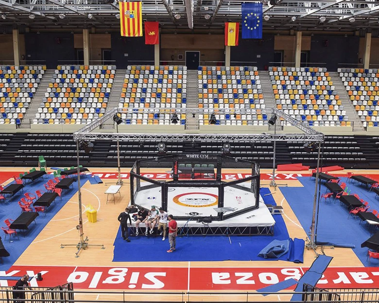 pabellón preparado para pelea